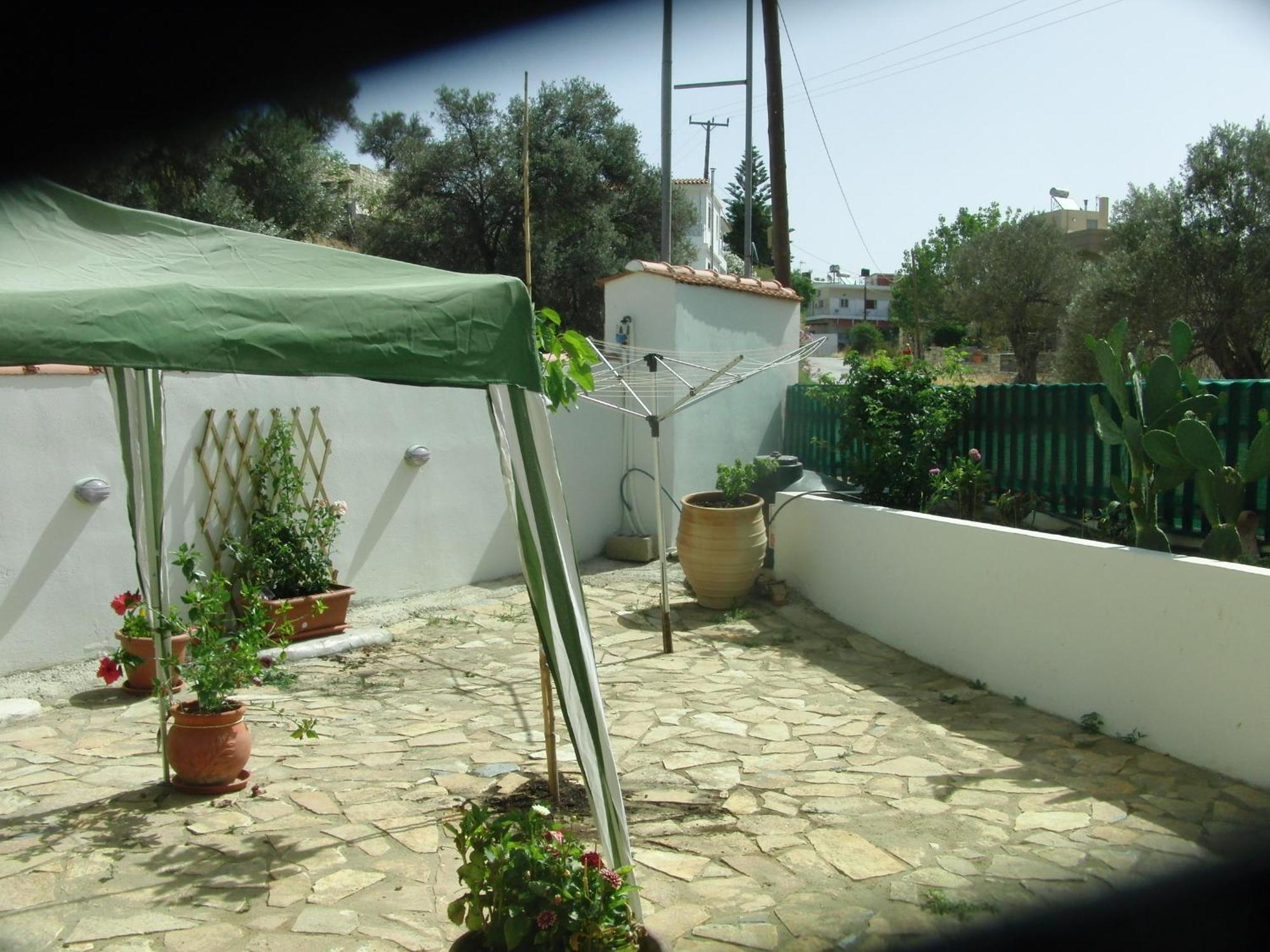 Artemis Appartments Pitsidia Exterior foto